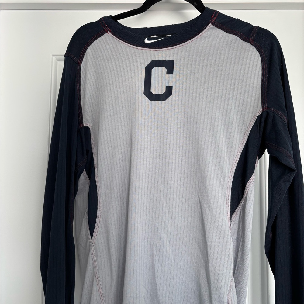 Nike Men’s Cleveland Guardians Performance Long Sleeve Shirt
